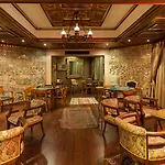 Club Sera Hotell 5*