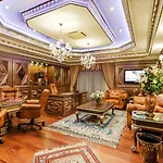 Hotell Club Sera 5*