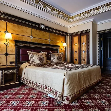 Club Sera Otel 5*