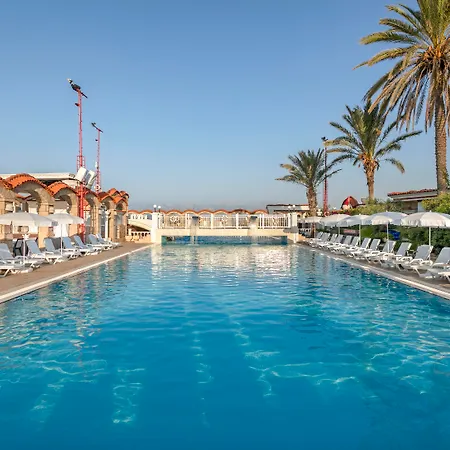 Club Sera Hotel